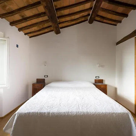 Fringuello Farm stay Cortona
